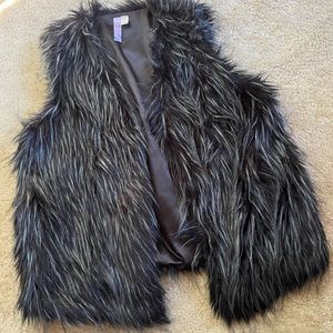 Black Fuzzy Vest